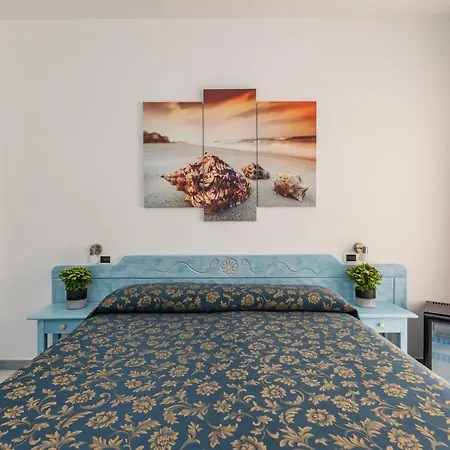Quasar Hotel 3*
